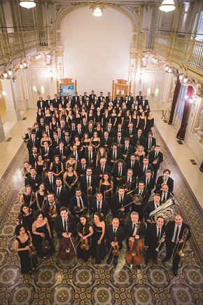 orchestra e coro petruzzelli