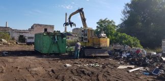 in corso gli interventi di bonifica delle aree in via portoghese trasformate in discarica abusiva