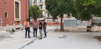 sopralluogo del sindaco decaro alla ripresa delle attività del cantiere per la riqualificazione di piazza Redentore